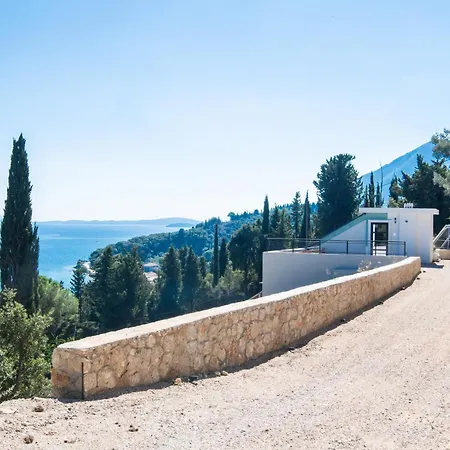 Ionian Grand - Naya Lygia (Lefkada)