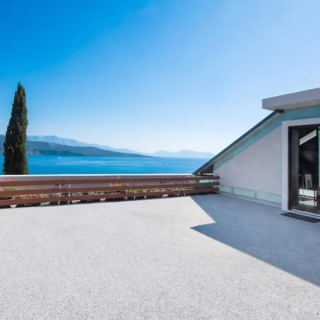 Villa Ionian Grand - Naya Lygia (Lefkada)