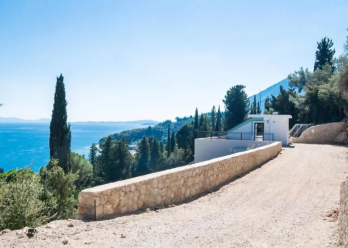 Ionian Grand - Naya Lijá