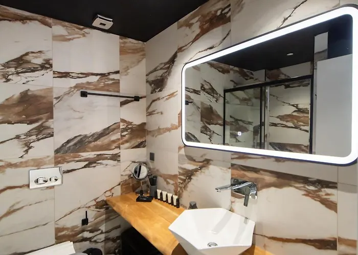 Ionian Grand - Naya * Lijá