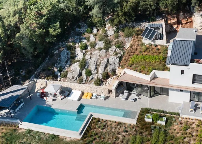 Villa Ionian Grand - Naya Lijá