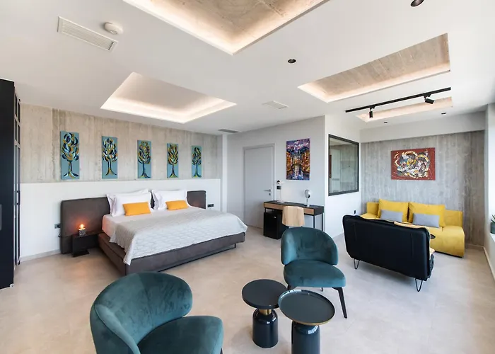 Ionian Grand - Naya * Lijá